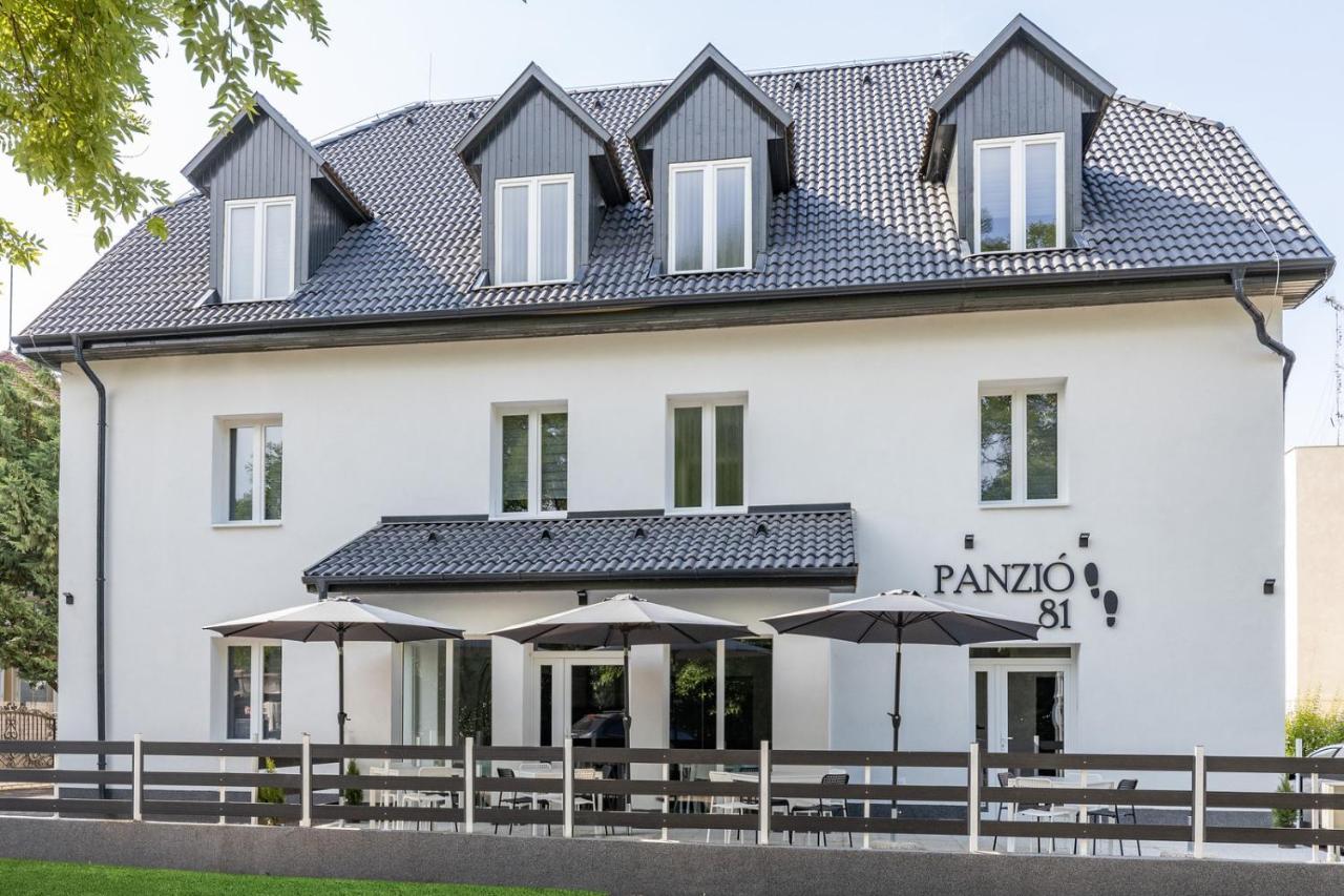 Panzio 81 Bed and Breakfast Hajdúszoboszló Exteriör bild